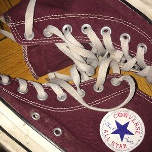 Maroon converse
